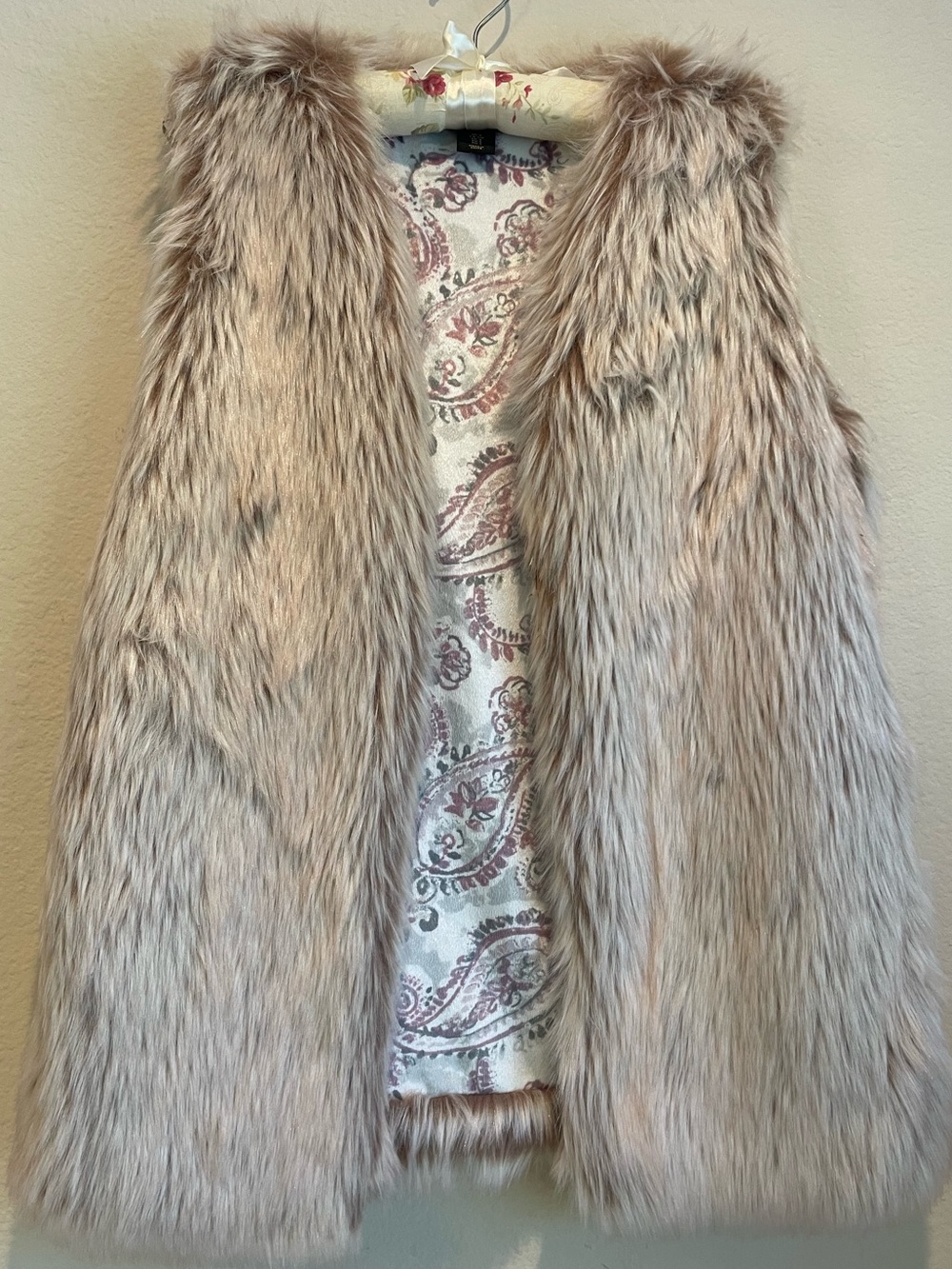 Catherine Malandrino Rosy Pink Faux Fur Vest - size S